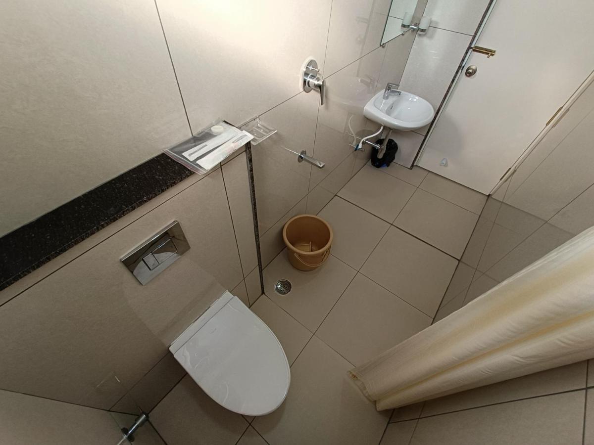 Sri Aswin Grand Hotel Namakkal Exterior photo